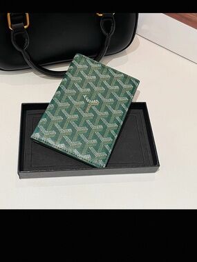 Goyard Grenelle Passport Cover/ Green